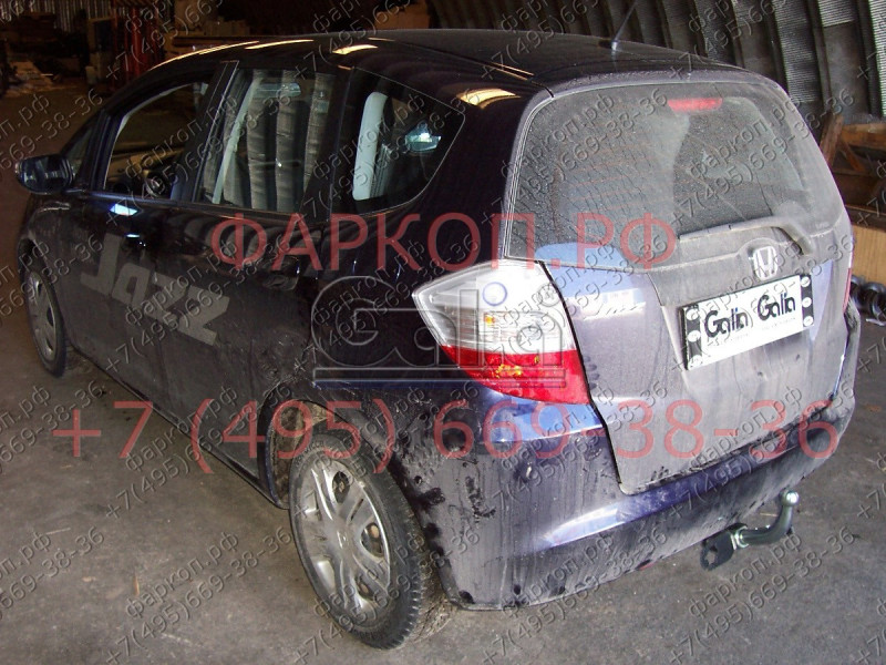 Полностью оцинкованный фаркоп на Honda Jazz 2008-2014, Honda Fit 2008-2013. Тип шара: A. Невидимый вырез бампера. Нагрузки: 1100/82 кг, масса фаркопа