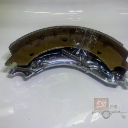 Комплект тормозных колодок 250x40 мм KNOTT (F250) на 1 сторону