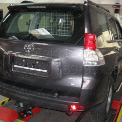 Фаркоп на Toyota Land Cruiser Prado 150 2009-2023, Lexus GX460 2009-2023. Требуется подрезка бампера. Тип шара: AV (вертикальное быстросъемное креплен