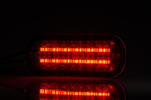 Фонарь задний универсальный FT-320 LED DI BAJONET 3-х функциональный с разъёмом типа BAJONET 5 PIN