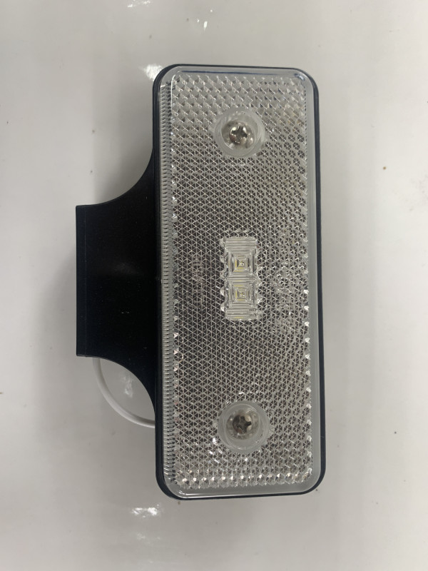 Фонарь габаритный белого цвета LED LIWOF 23941