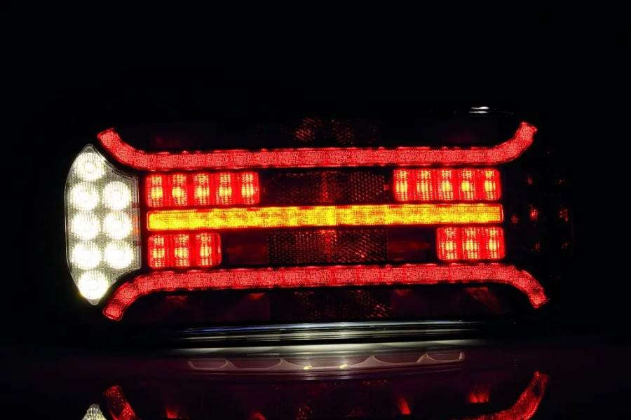 Фонарь задний FRISTOM FT-600 P LED DI RH (Правый) 12-36в с проводом
